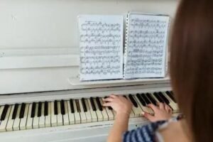 Why Learn to Play Piano? 5 Compelling Reasons to Start Today